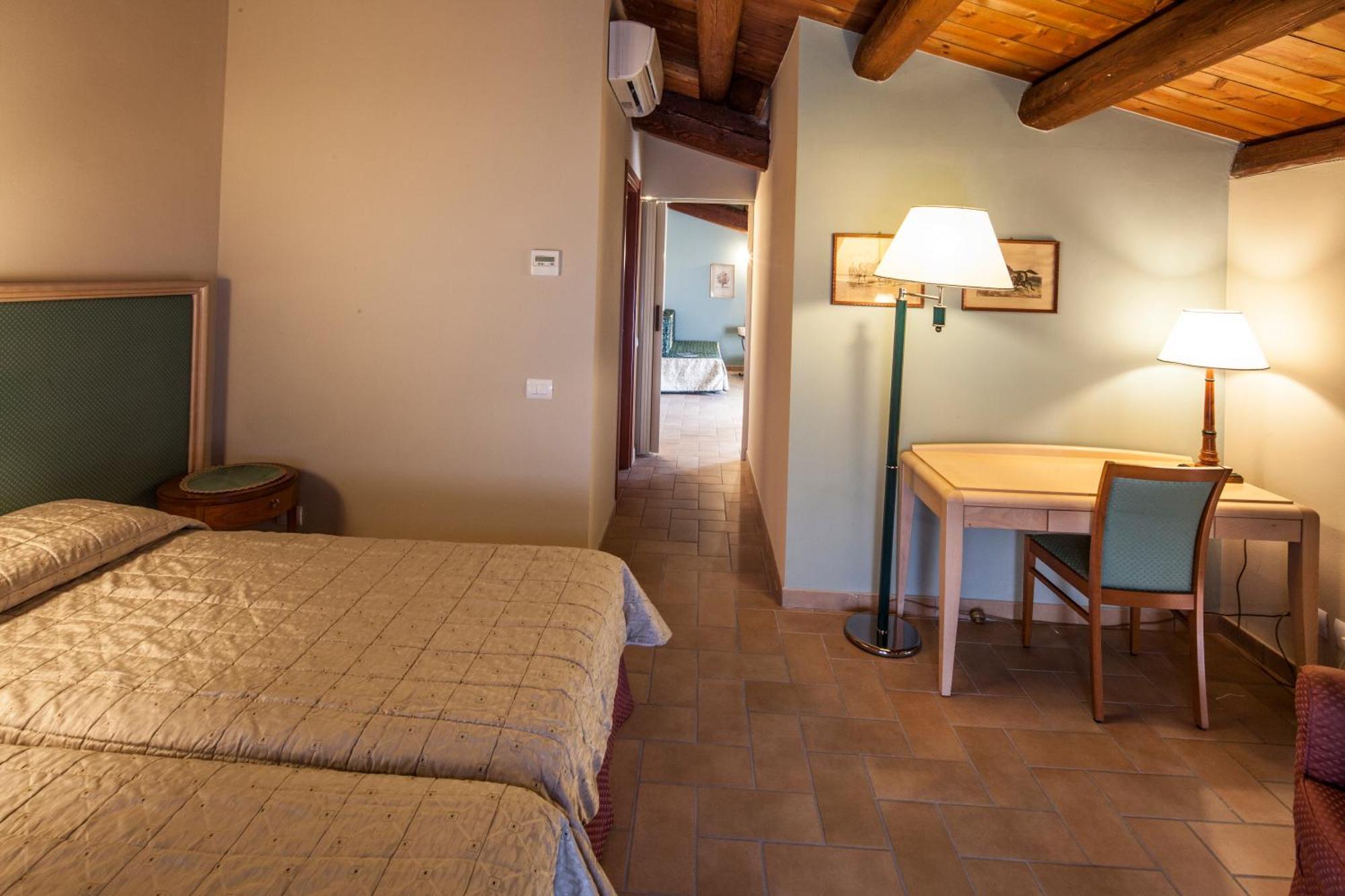 Hotel Residence Diamantina Ferrara Zewnętrze zdjęcie